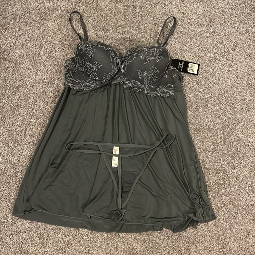 C GRAY/WHITE LINGERIE SET (NEW)